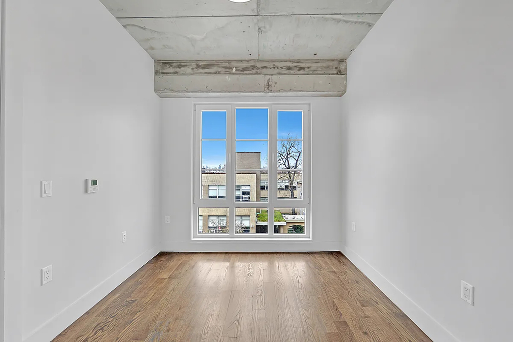 31-27 37th Street - Photo 5