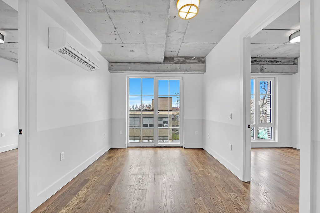 31-27 37th Street - Photo 3