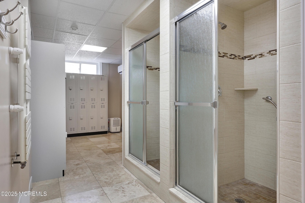 675 Ocean Avenue - Photo 33