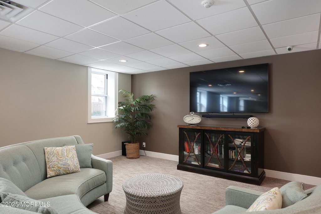 675 Ocean Avenue - Photo 31