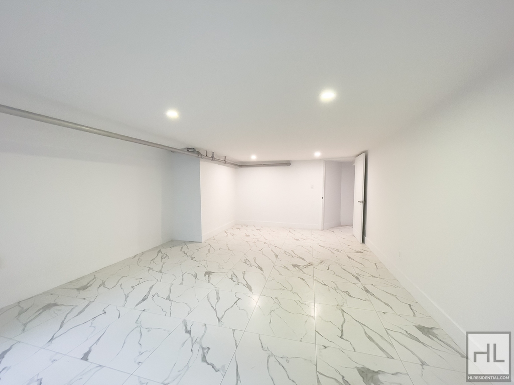 115 Carlton Avenue - Photo 16