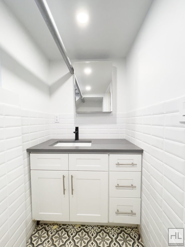 115 Carlton Avenue - Photo 23