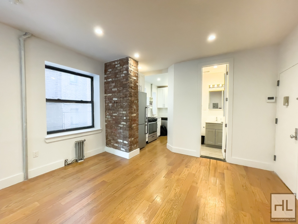 115 Carlton Avenue - Photo 3