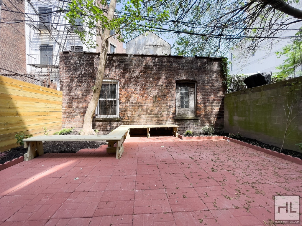 115 Carlton Avenue - Photo 24