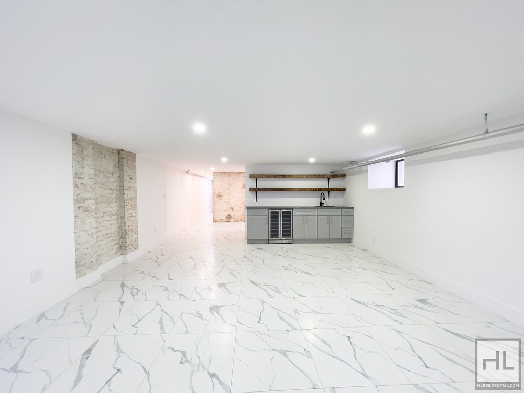 115 Carlton Avenue - Photo 18