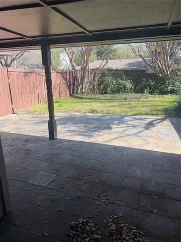 14922 Hillcrest Road - Photo 15