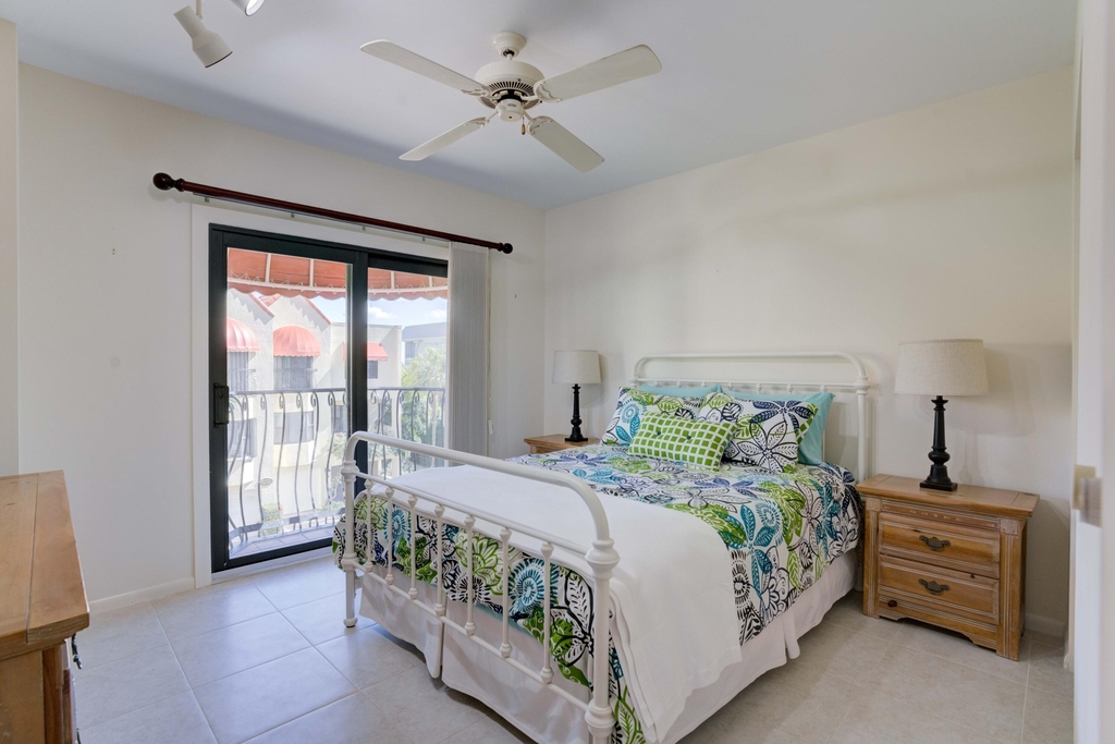170 Celestial Way - Photo 25