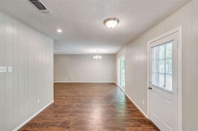 2833 Kingsbury Avenue - Photo 12