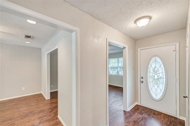 2833 Kingsbury Avenue - Photo 17