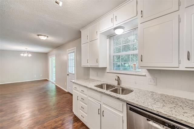 2833 Kingsbury Avenue - Photo 11