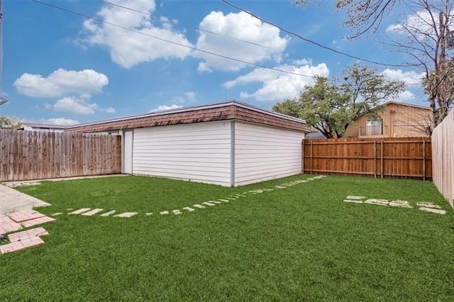 11348 Mccree Road - Photo 11