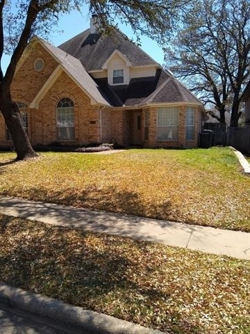 1807 Evergreen Court - Photo 0