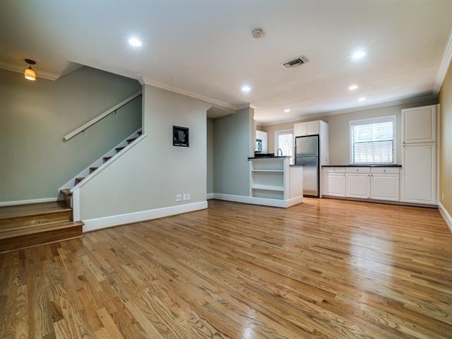 4118 Bowser Avenue - Photo 3