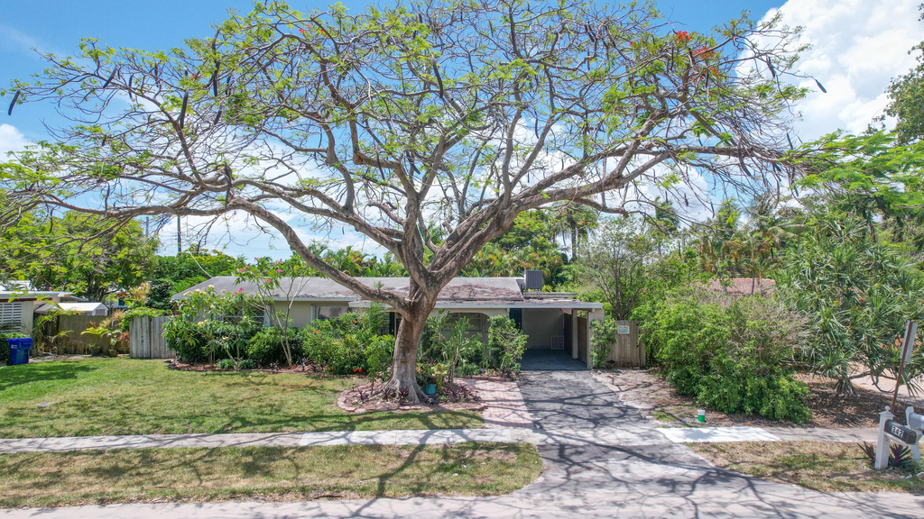 342 Sw 14th Street - Photo 1
