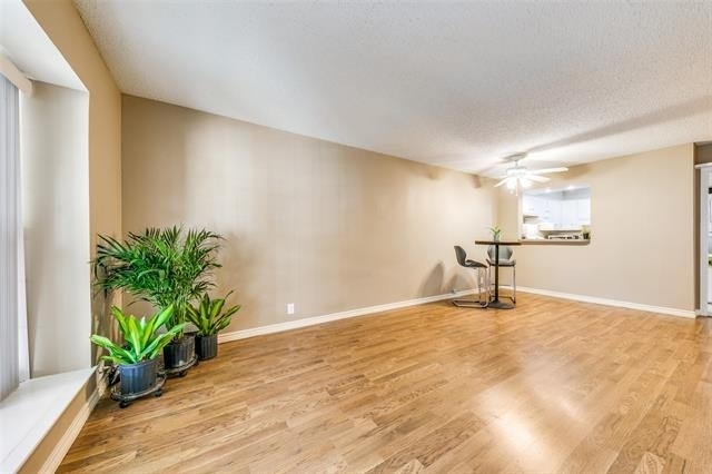 5322 Fleetwood Oaks Avenue - Photo 6