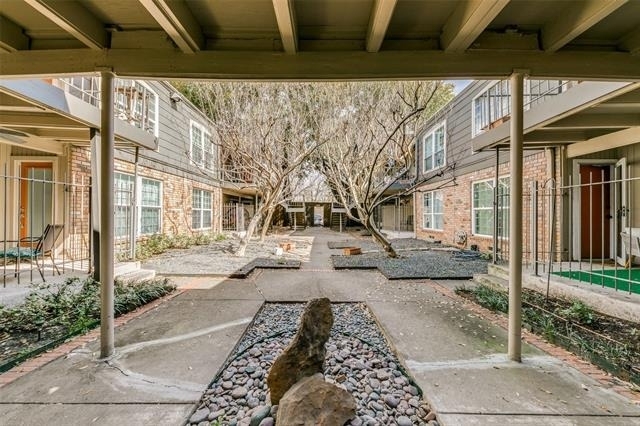 5322 Fleetwood Oaks Avenue - Photo 19