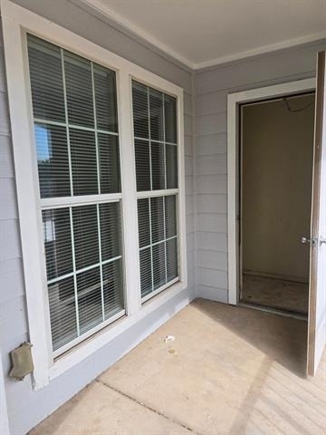 1001 Redwood Avenue - Photo 7