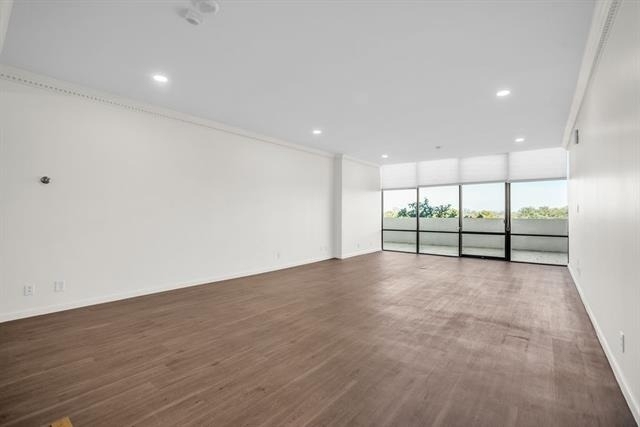 6335 W Northwest Highway - Photo 2