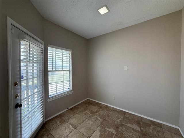 1342 Park Avenue - Photo 9