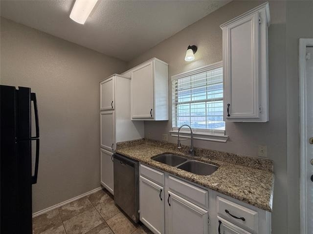 1342 Park Avenue - Photo 7