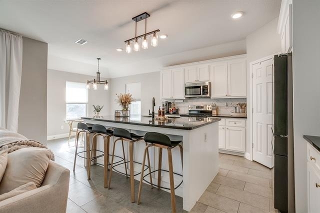 5617 Kilpatrick Avenue - Photo 12