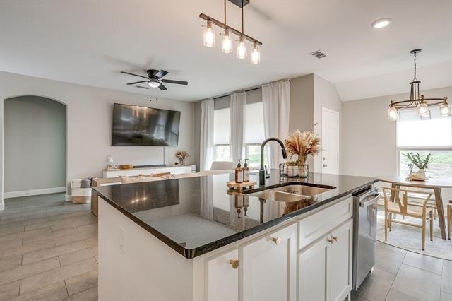 5617 Kilpatrick Avenue - Photo 16