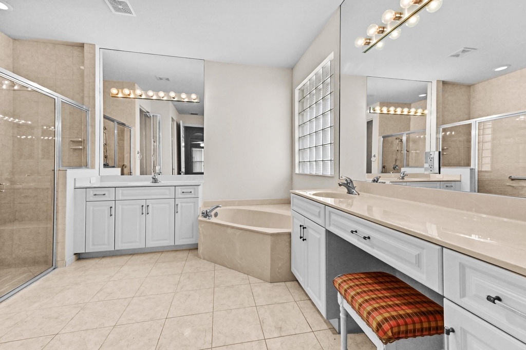 6823 Fabiano Circle - Photo 29