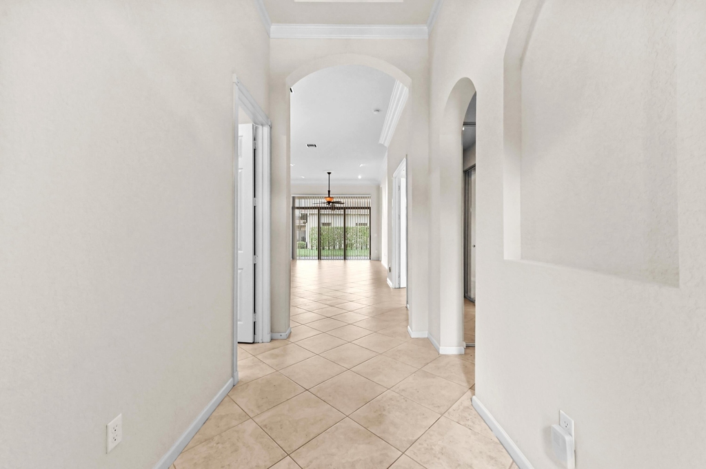 6823 Fabiano Circle - Photo 3