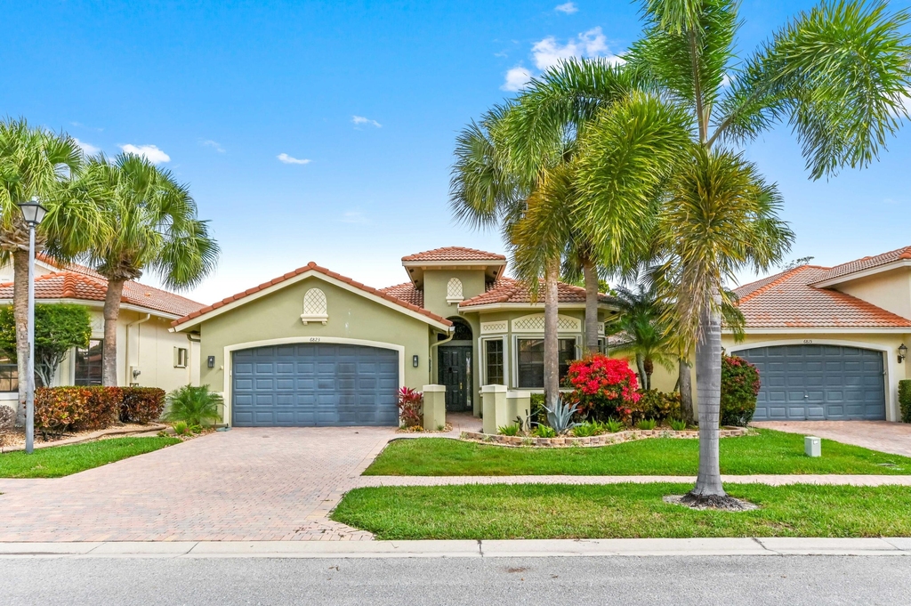 6823 Fabiano Circle - Photo 37