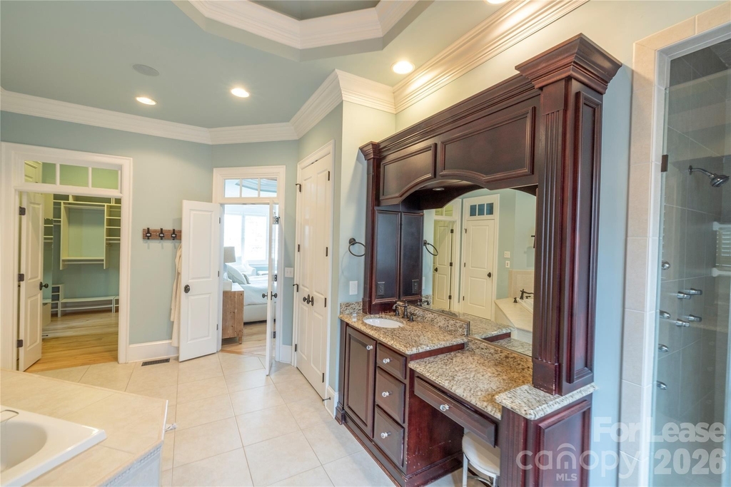 19001 Double Eagle Drive - Photo 8