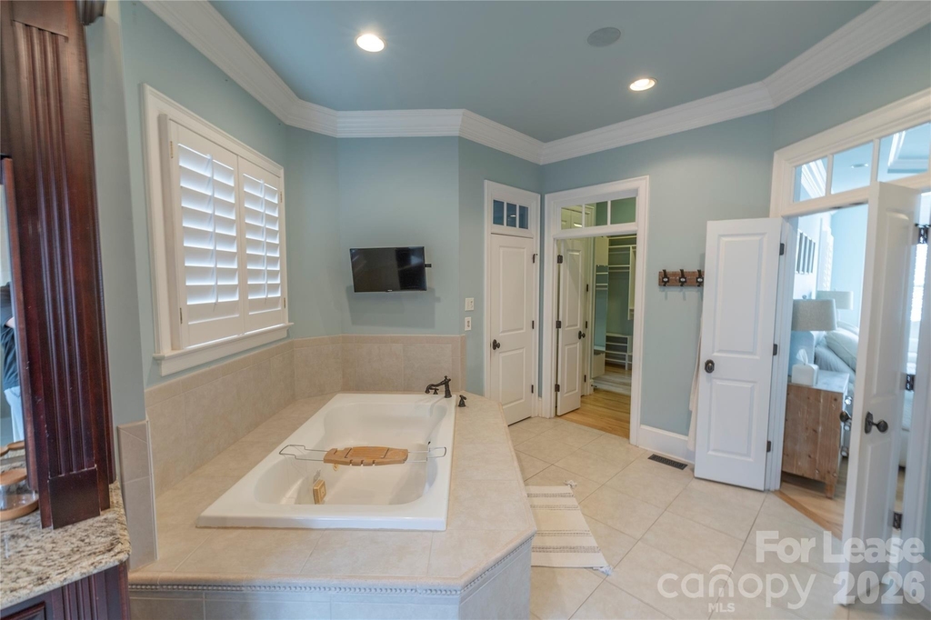 19001 Double Eagle Drive - Photo 29