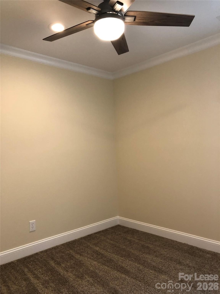 7211 Grassy Knob Court - Photo 19