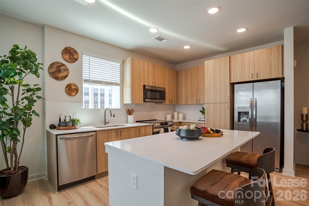 925 W Mallard Creek Church Road - Photo 35