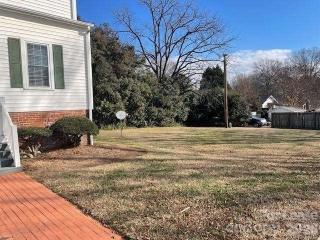 103 S Ridge Avenue - Photo 12