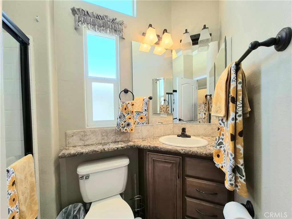 1382 Western - Photo 14