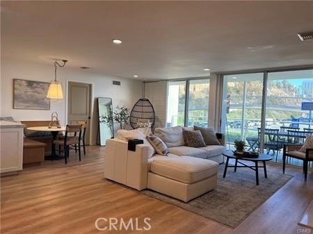 723 Palisades Beach Road - Photo 1