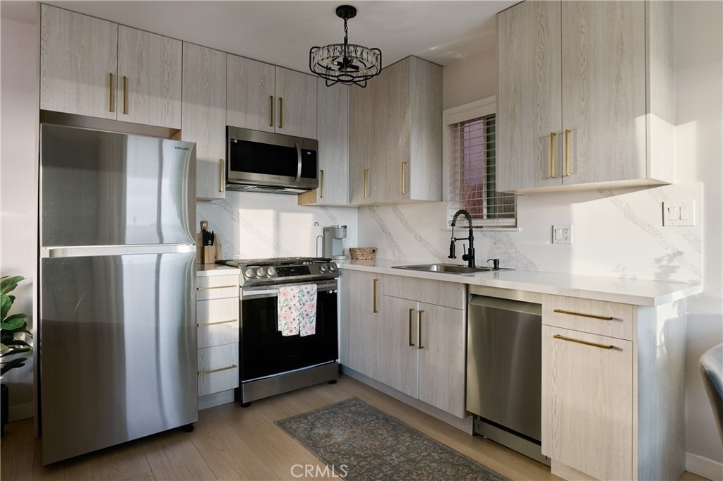 5267 E Ocean Boulevard - Photo 4