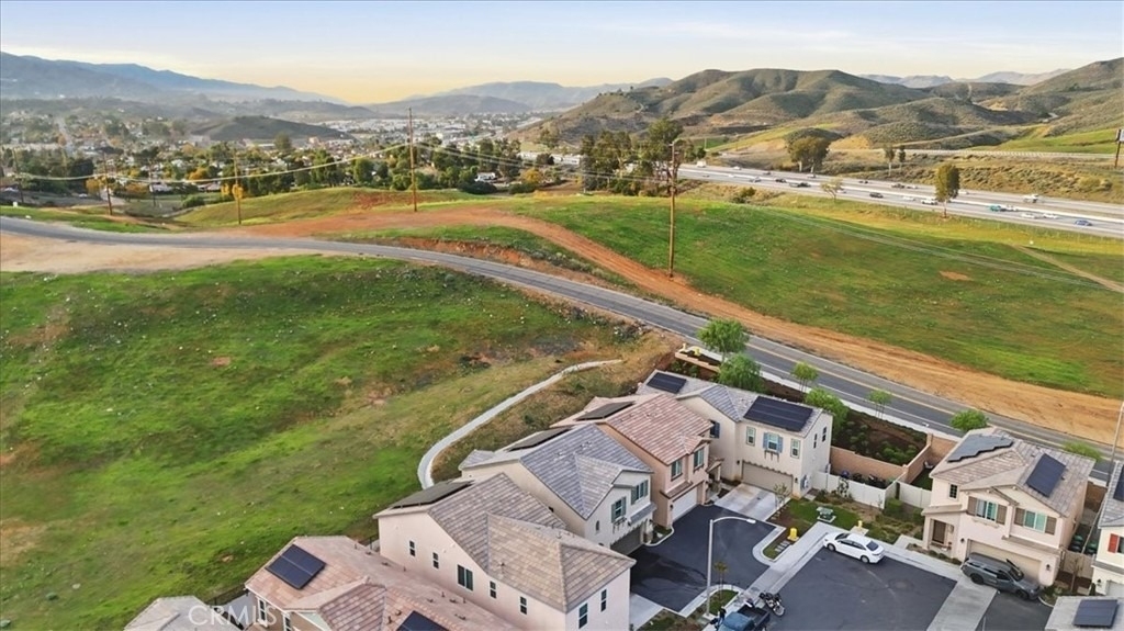 556 Enzo Street - Photo 47