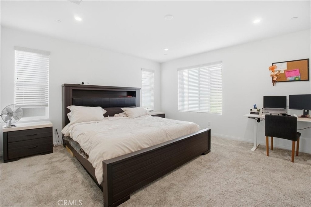 556 Enzo Street - Photo 21