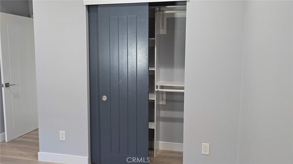 2250 W 14th - Photo 13