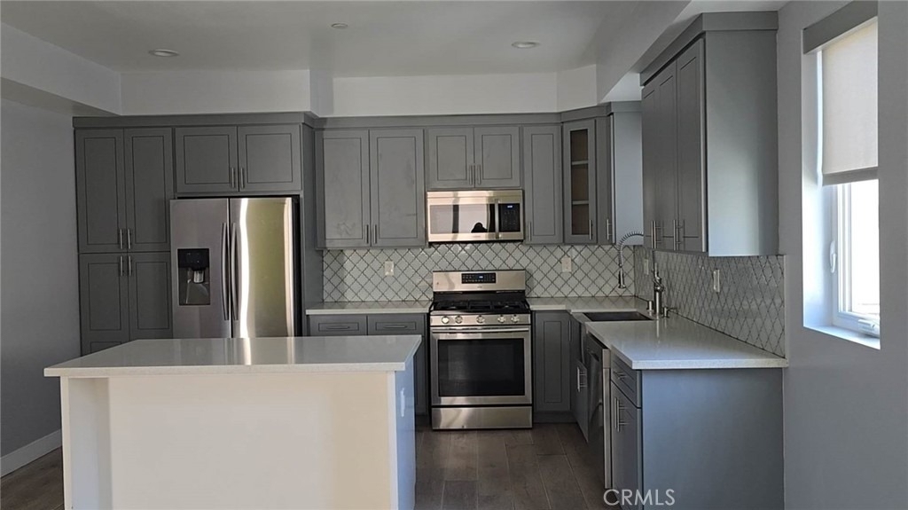 2250 W 14th - Photo 10