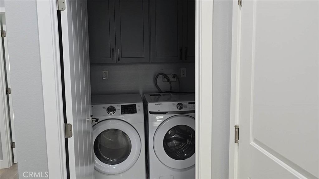 2250 W 14th - Photo 6