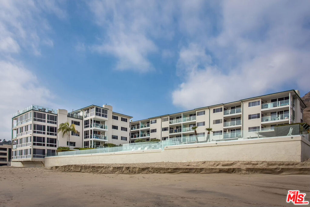 22548 Pacific Coast Highway - Photo 16