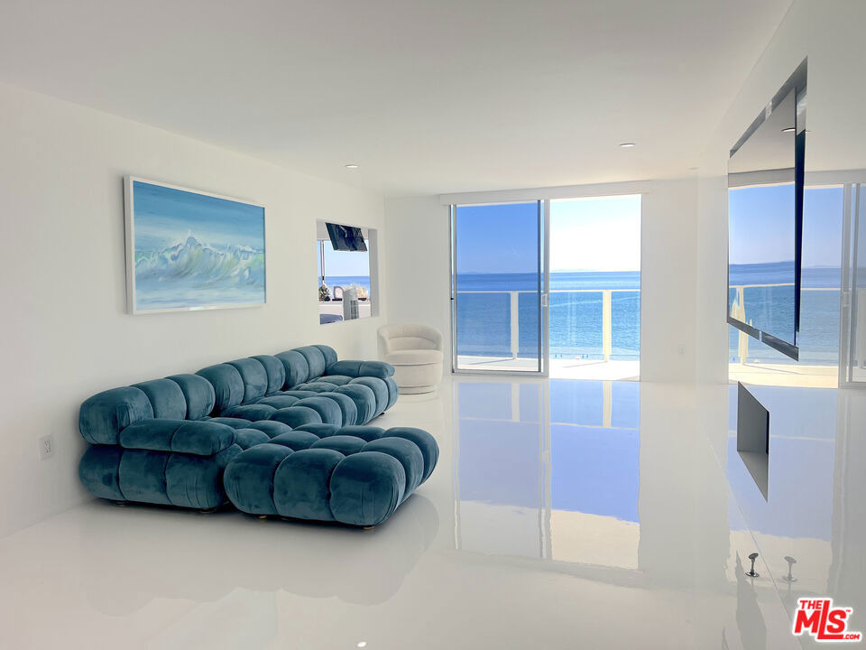 22548 Pacific Coast Highway - Photo 2