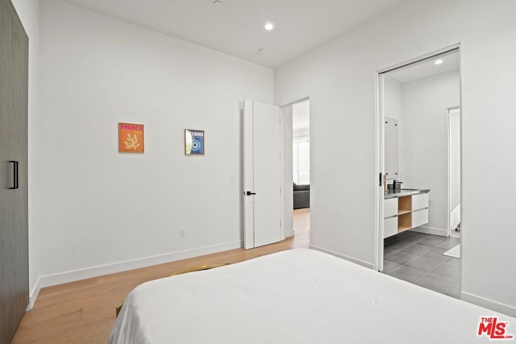 12136 Clarkson Road - Photo 32