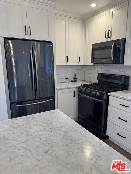 446 N California Street - Photo 9