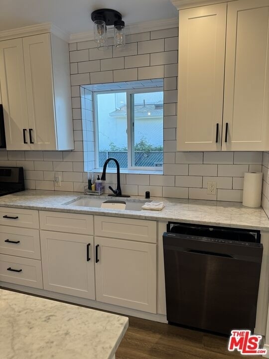 446 N California Street - Photo 10