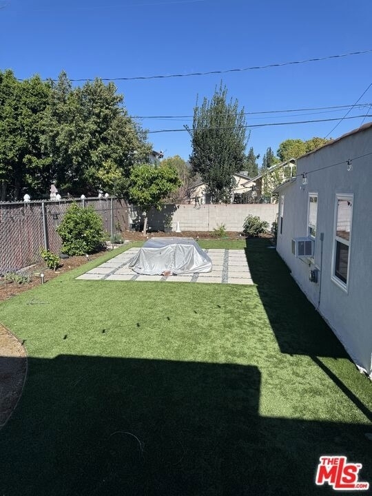 446 N California Street - Photo 8