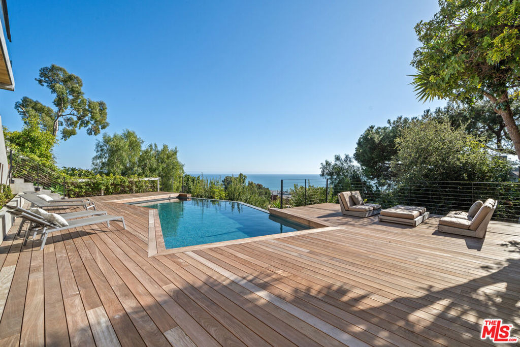 23812 Malibu Crest Drive - Photo 25