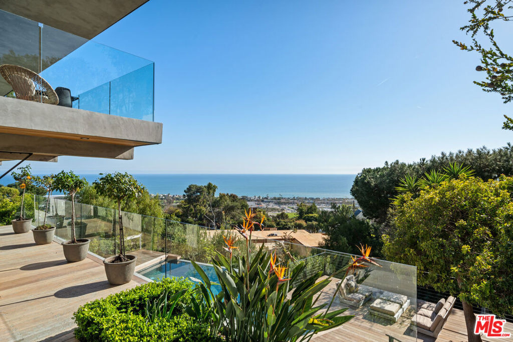 23812 Malibu Crest Drive - Photo 24